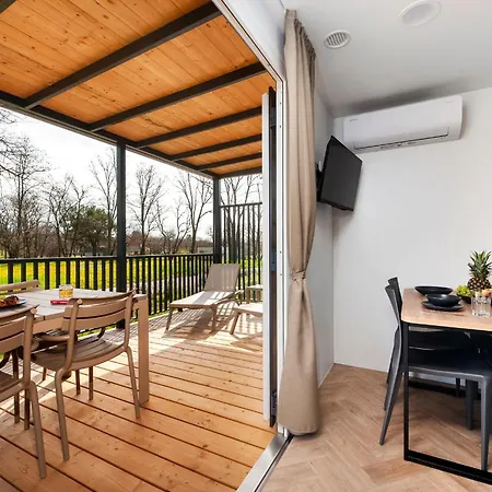 Mobile Homes Casapini In Fkk Solaris 2*