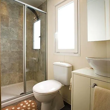 캠프장 Mobile Homes Casapini In Fkk Solaris 포레치