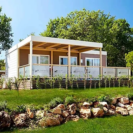 캠프장 Mobile Homes Casapini In Fkk Solaris