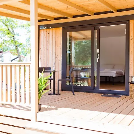 Mobile Homes Casapini In Fkk Solaris ポレッチ